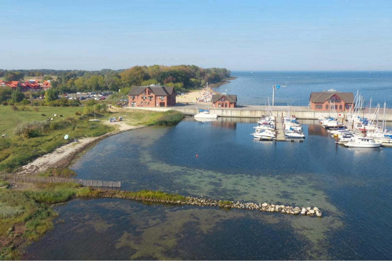 Bades Huk Marina Hotel Hohen Wieschendorf 외부 사진
