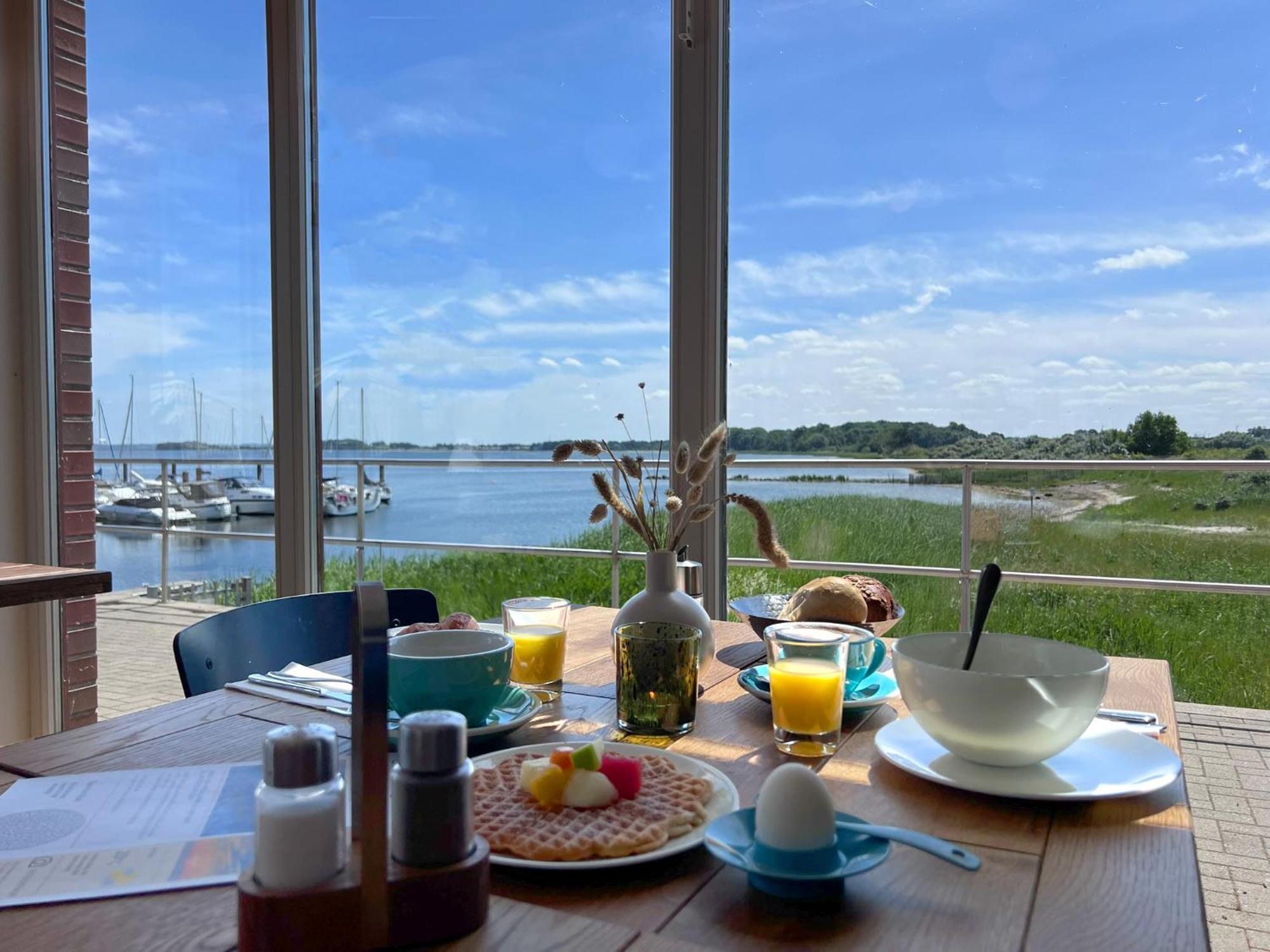 Bades Huk Marina Hotel Hohen Wieschendorf 외부 사진